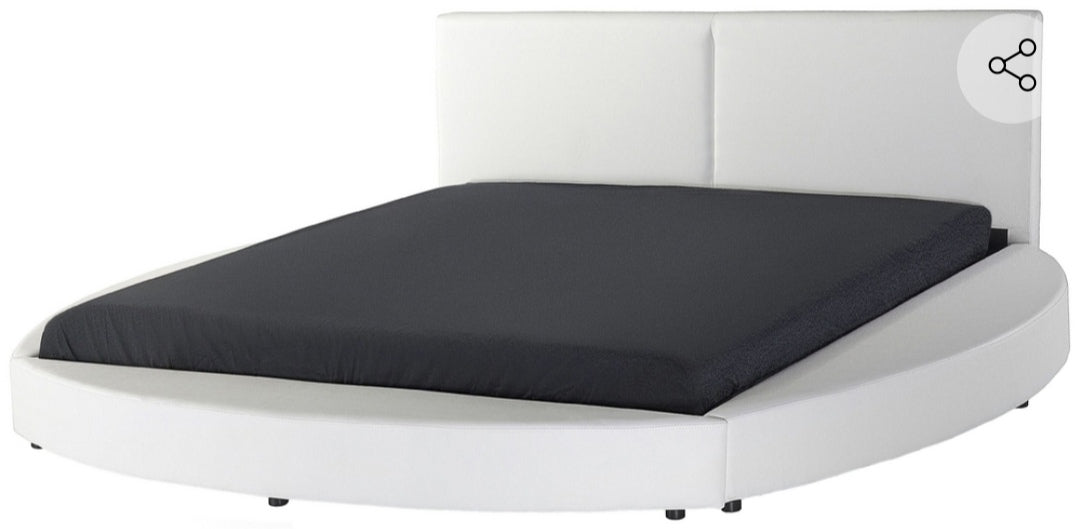 Cama con somier de piel sintética blanca .180/200