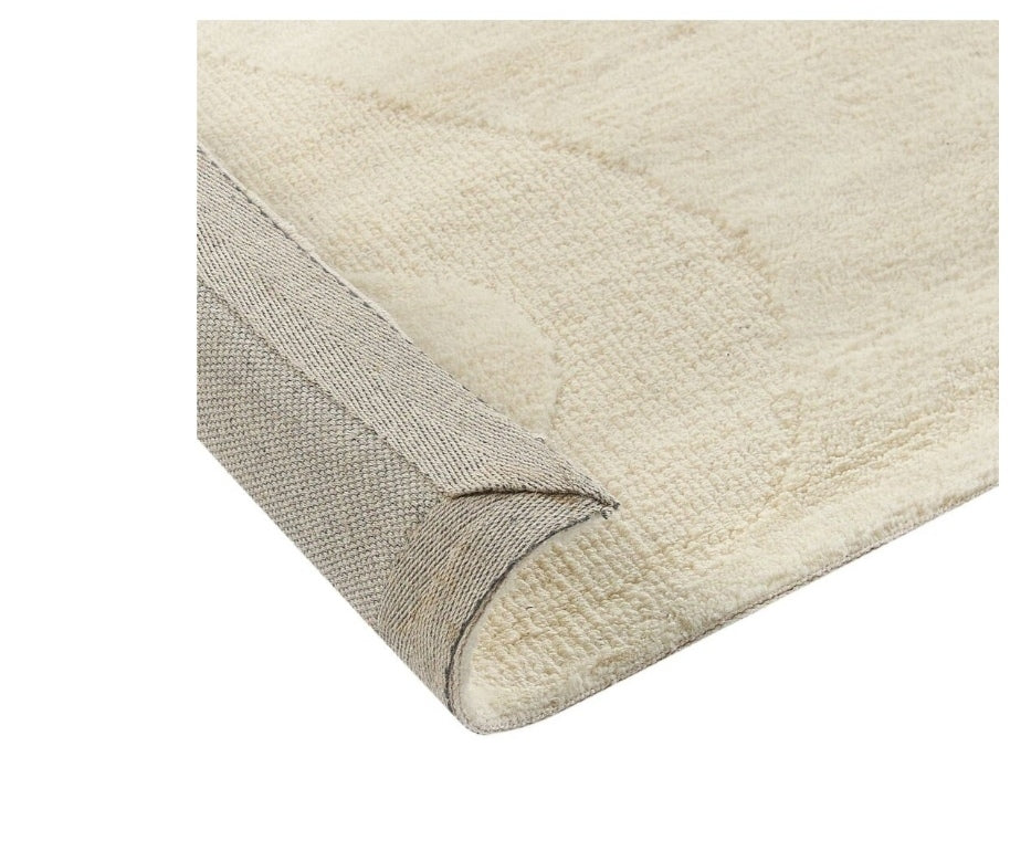 Alfombra de lana beige