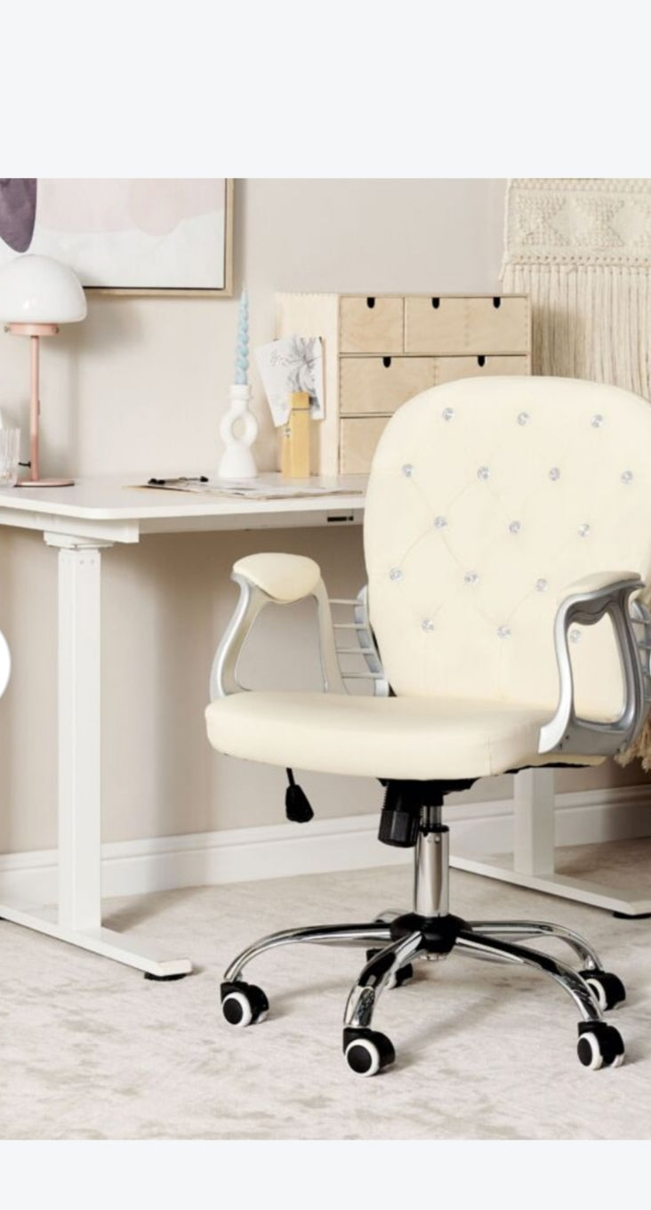 Silla de oficina reclinable de piel sintética beige