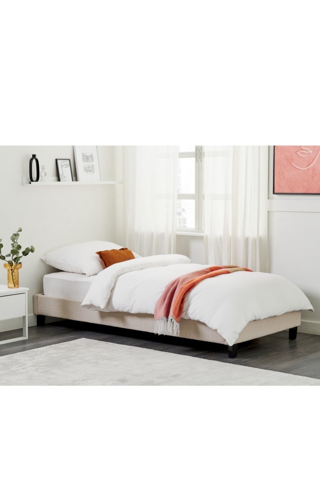 Cama con somier beige
