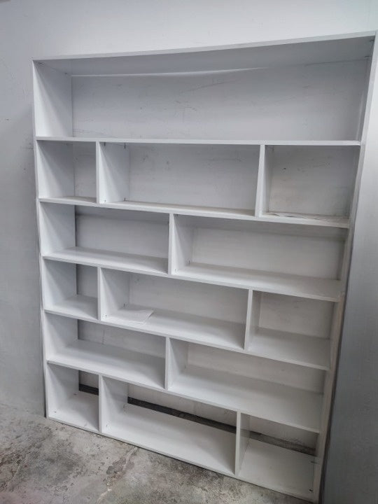 Estanteria Okazo Calabria