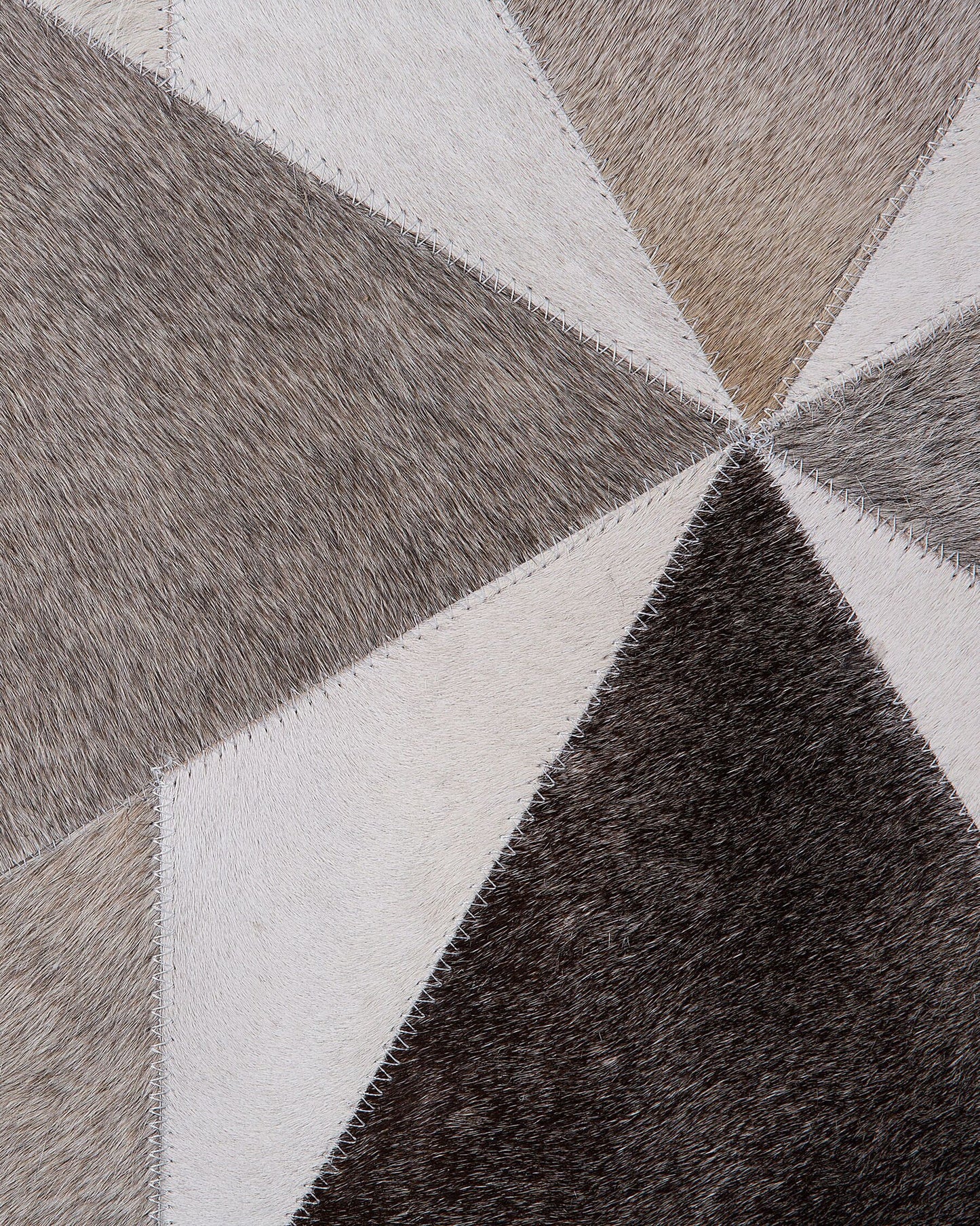Alfombra de piel de vaca gris claro 140 x 200 cm