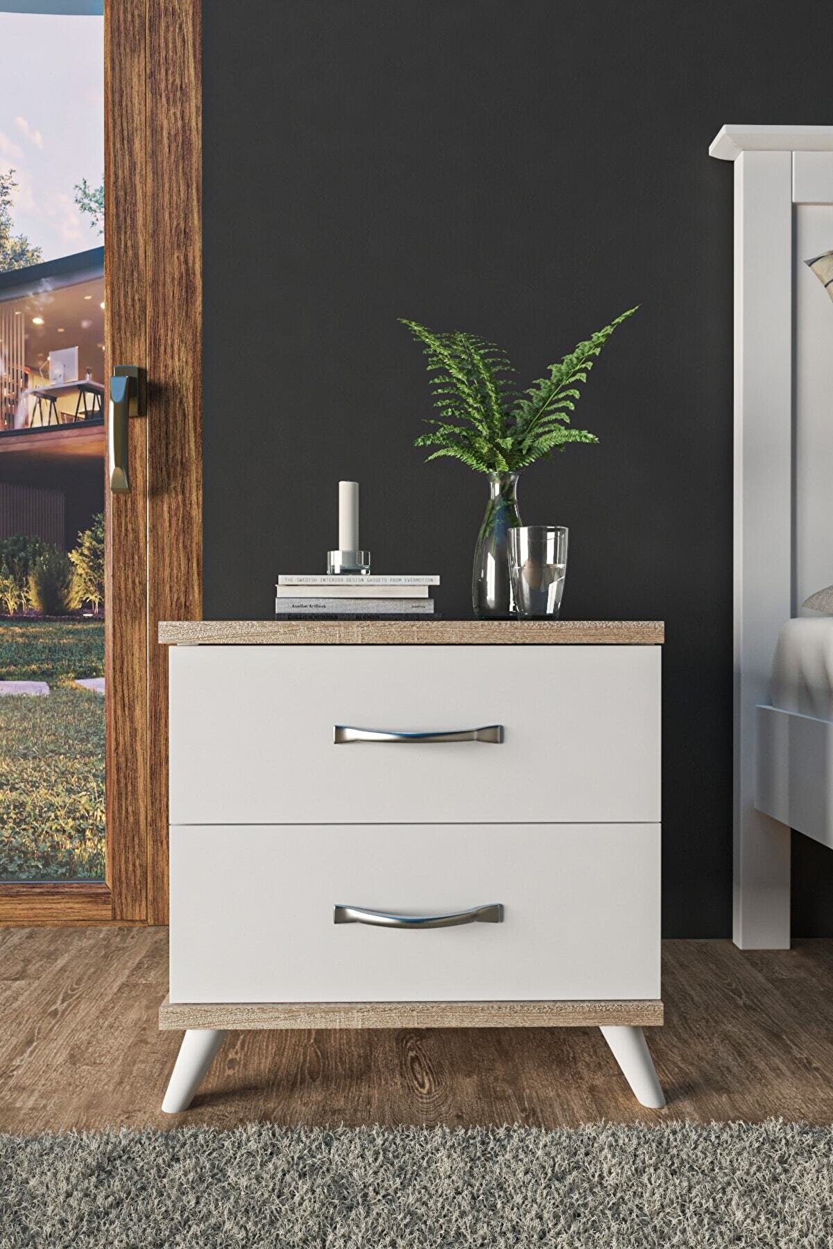 Mesita de noche. Inci