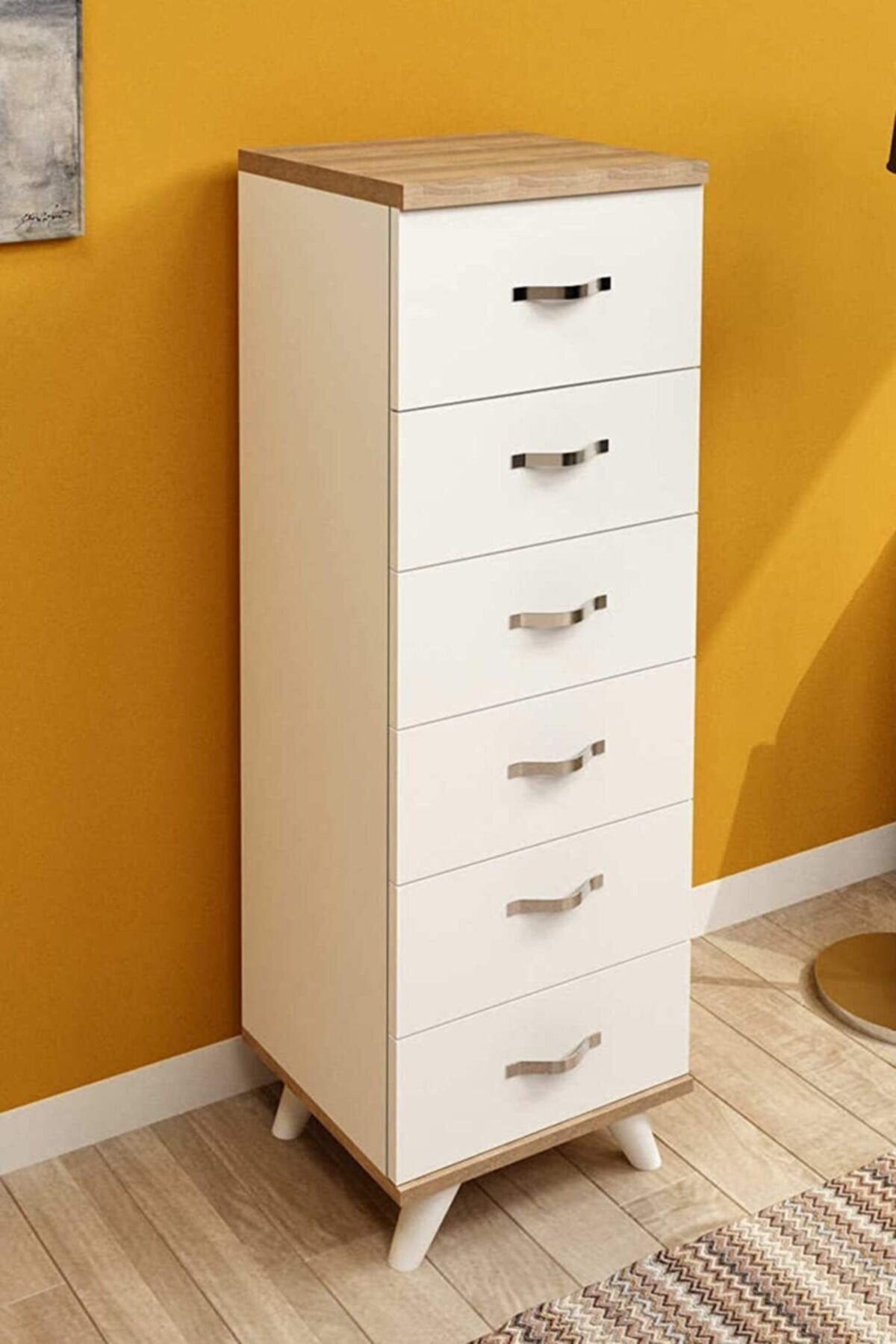 Cómoda alta. Belinda